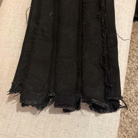 Valabasas Black Stacked Vertical Frayed Jeans, waist 30 - Picture 3 of 8